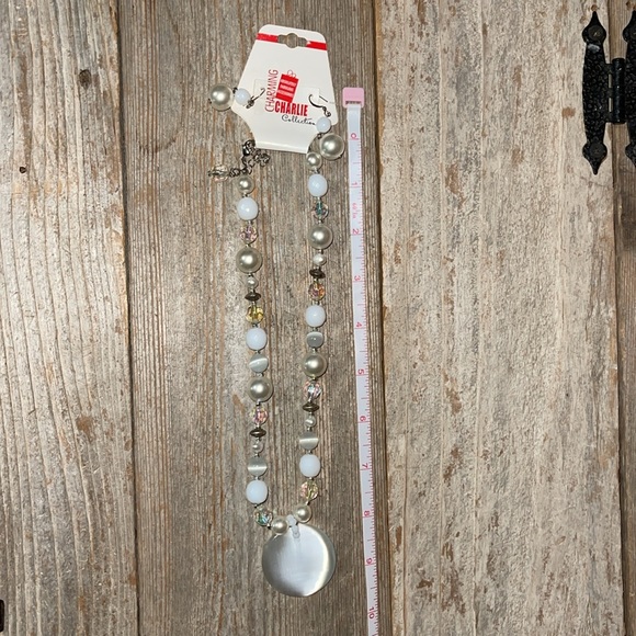 NWT Charming Charlie necklace & earring set white/pearl/crystal beads - Picture 12 of 13